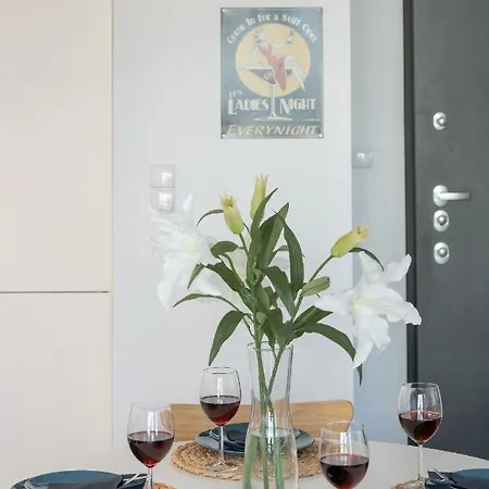 Cheerful Lesmiana Garnizon Estate By Renters * Gdansk