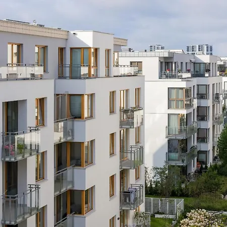 Apartment Cheerful Lesmiana Garnizon Estate By Renters Gdansk