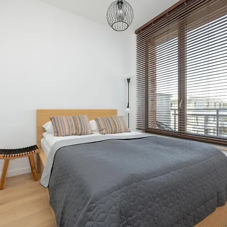 Cheerful Lesmiana Garnizon Estate By Renters * Gdansk